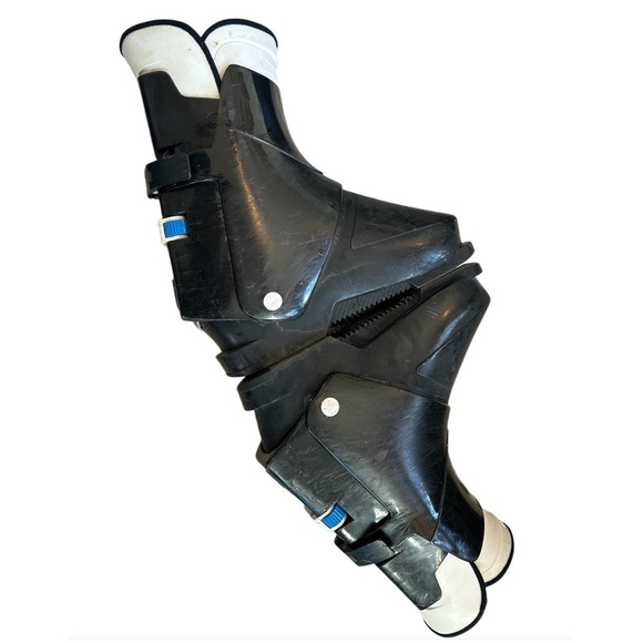 RETRO NORDICA N607 SKI BINDINGS + CARRY BAG, BLACK & WHITE, WOMENS SIZE 9-10 - Picture 3 of 11